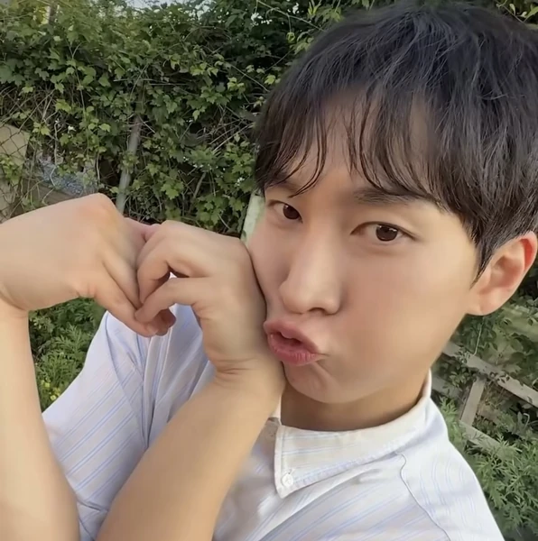 Shining profile picture of Seo Eunkwang (BTOB) on today's Choeaedol