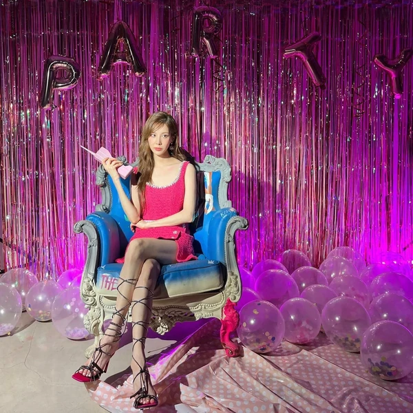 Top Photo Full of Seohyun (Girls' Generation) Love