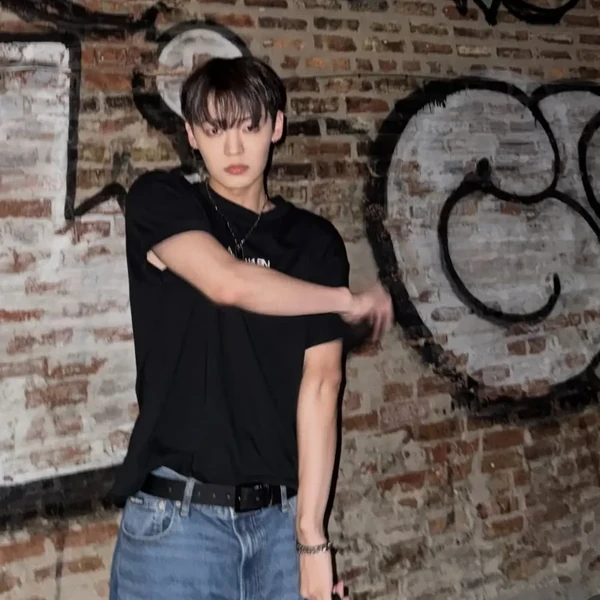 Top Photo Full of Chan (A.C.E) Love