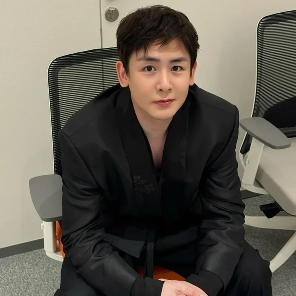 Top Photo Full of Nichkhun (2PM) Love