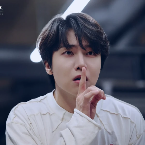 Today's Most Loved Jinho (PENTAGON)