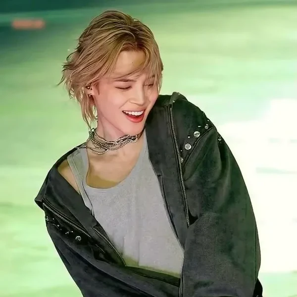 Foto Populer Penuh Cinta untuk Jimin (BTS)