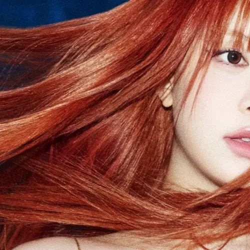 Today's Most Loved Hong Eunchae (LE SSERAFIM)