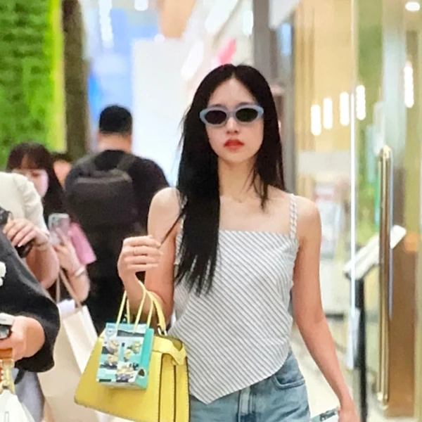 今日最受喜愛的Mina (TWICE)