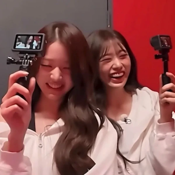Top Photo Full of IVE Love