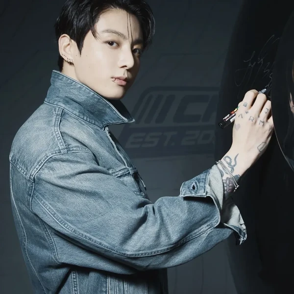 Top Photo Full of Jungkook (BTS) Love