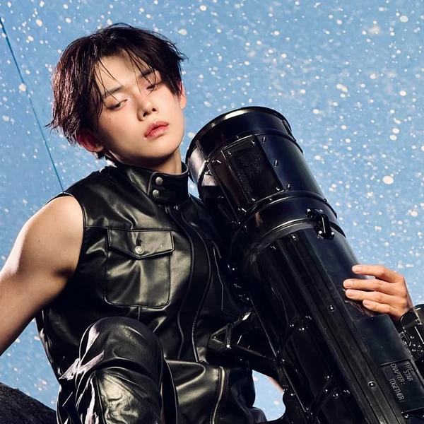 Foto Populer Penuh Cinta untuk Yeonjun (TOMORROW X TOGETHER)