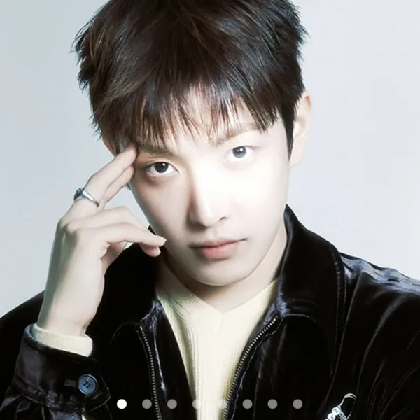 Top Photo Full of Hongjoong (ATEEZ) Love