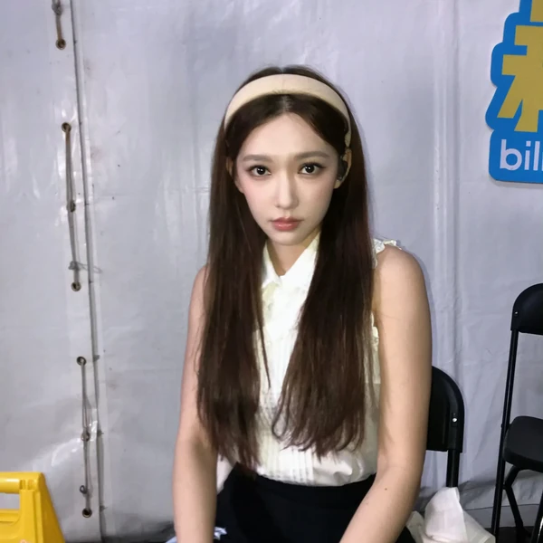 Today's Most Loved Cheng Xiao