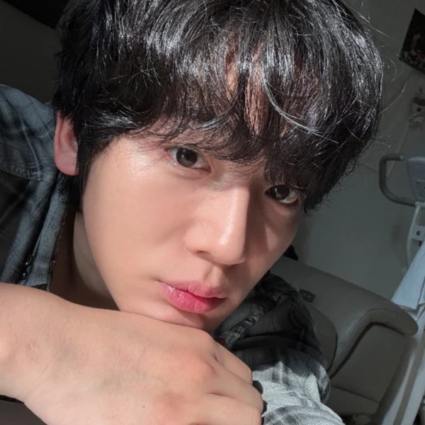 Today's Most Loved Kim Yohan (WEi)