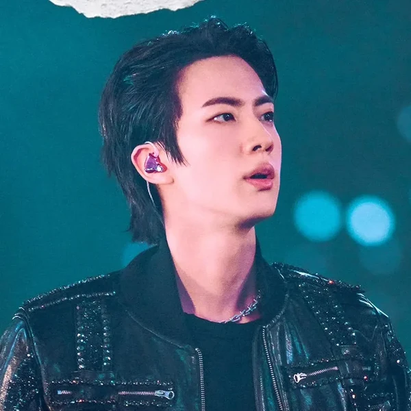 Momen Terbaik Jin (BTS) Pilihan Penggemar