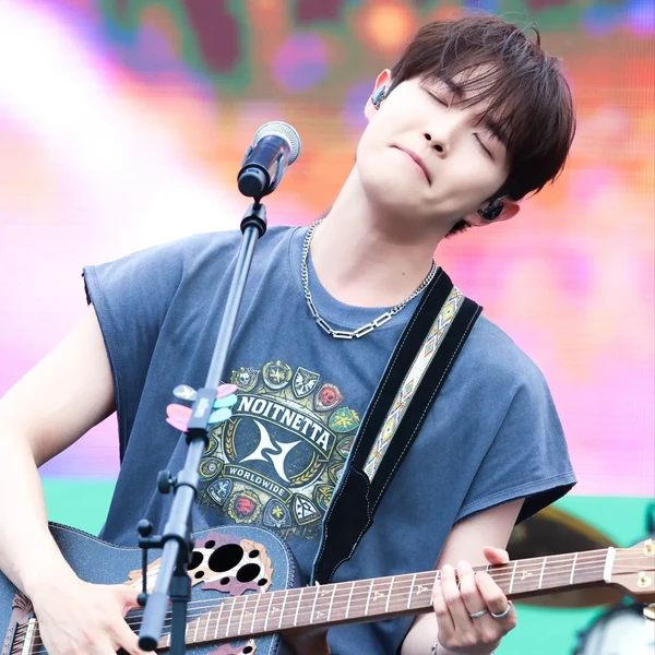 오늘 가장 사랑받은 김재환의 모습