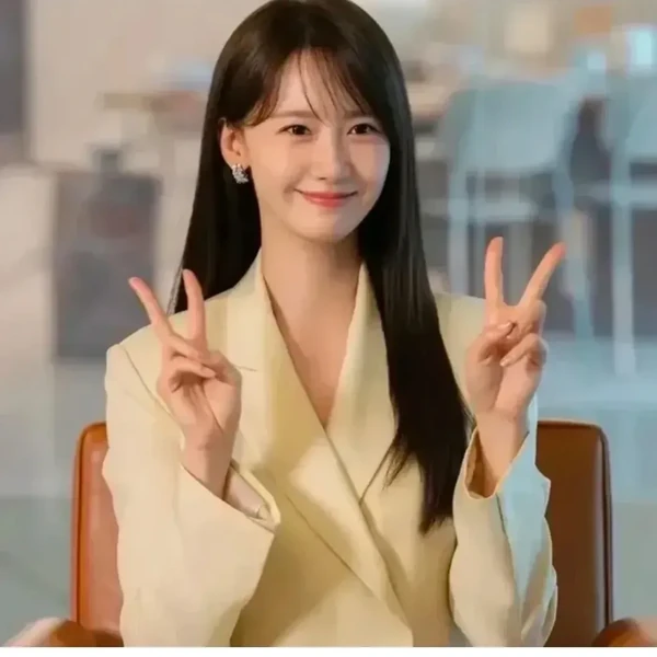 Top Photo Full of Yoona (Girls' Generation) Love