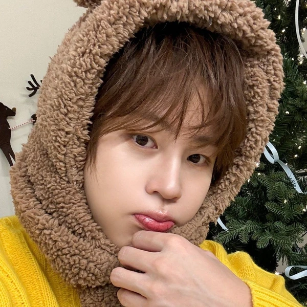Today's Most Loved Ha Sungwoon