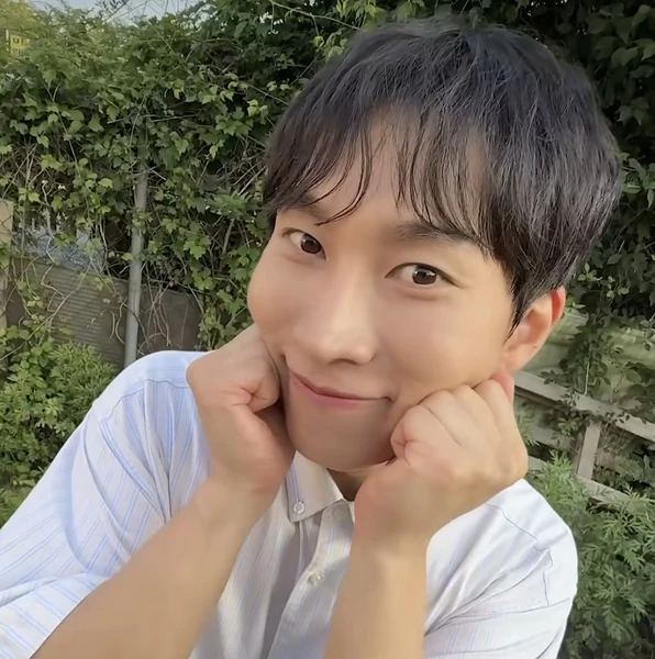 Today's Most Loved Seo Eunkwang (BTOB)
