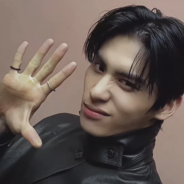 Today's Most Loved Taeyang (SF9)