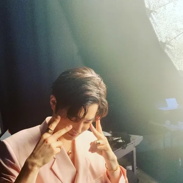 수호 (EXO) 팬심 가득한 인기 사진