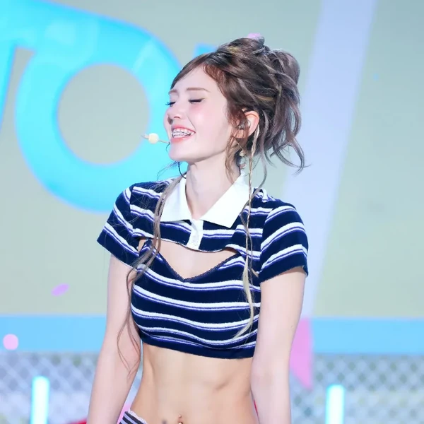 Top Photo Full of Jeon Somi (I.O.I) Love