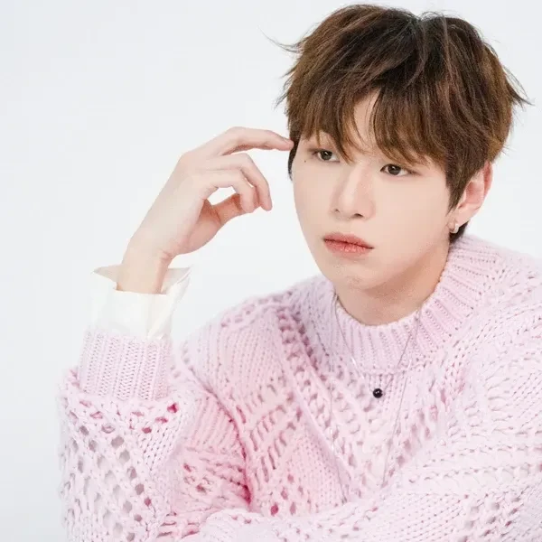 Foto profil Kang Daniel terpopuler hasil voting