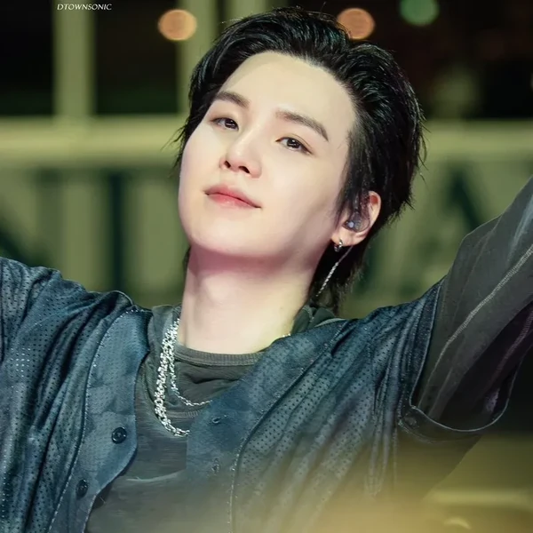 Momen Terbaik SUGA (BTS) Pilihan Penggemar