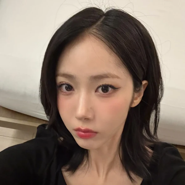 오늘 가장 사랑받은 VIVIZ의 모습