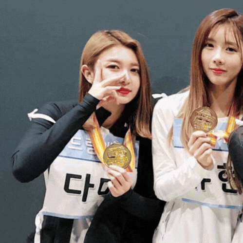 Top Photo Full of DREAMCATCHER Love