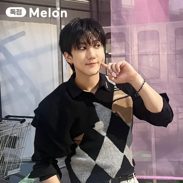 今日最も愛されたチャンビン (Stray Kids)の姿
