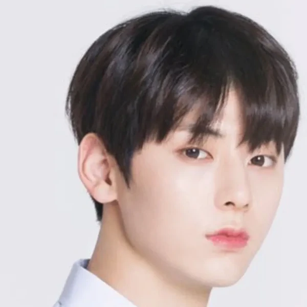 Today's Most Loved Hwang Minhyun