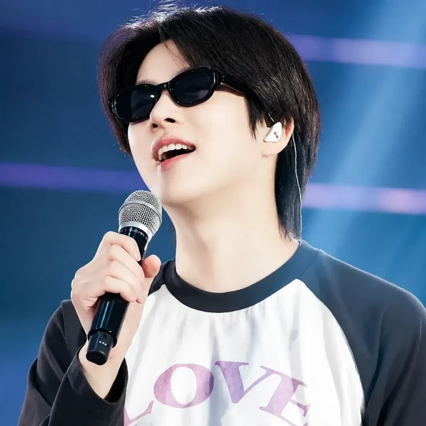 Today's Most Loved Heechul (Super Junior)