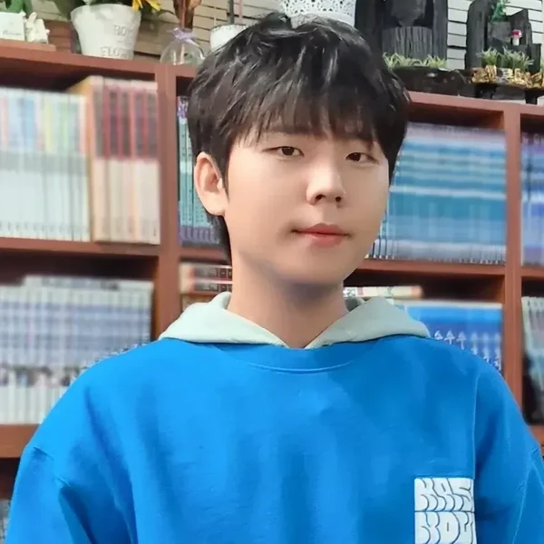 Today's Most Loved Jung Seunghwan