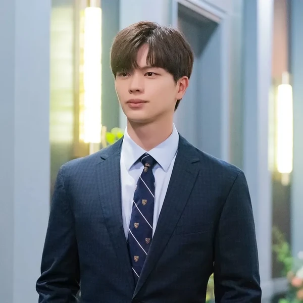 Fans' Pick: Best Moment of Yook Sungjae (BTOB)