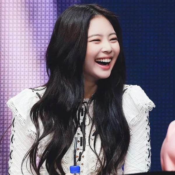 BLACKPINK 팬심 가득한 인기 사진