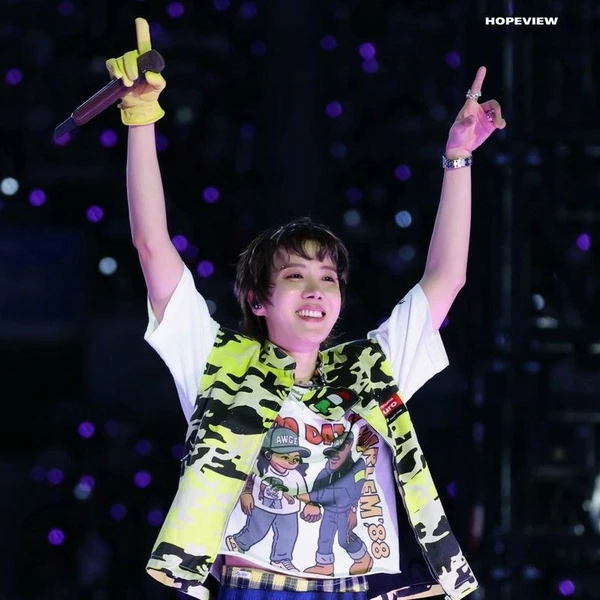 Today's Most Loved j-hope (BTS)