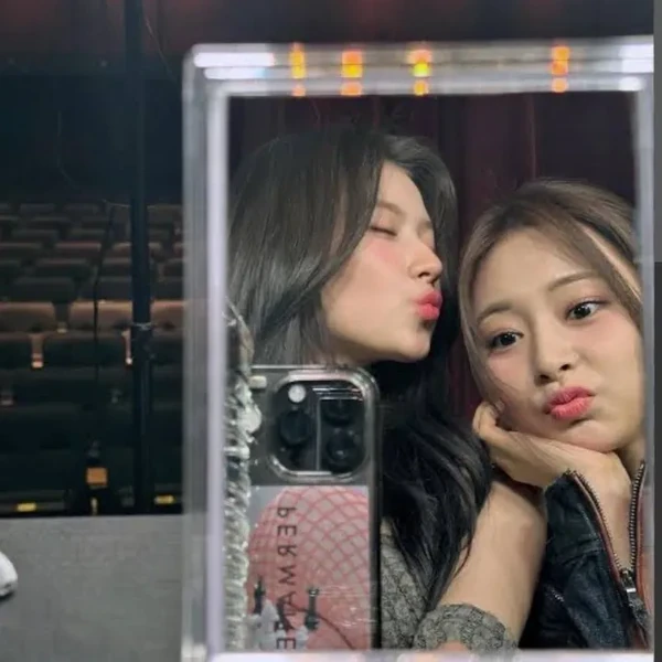 充滿粉絲愛意的子瑜 (TWICE)人氣照片