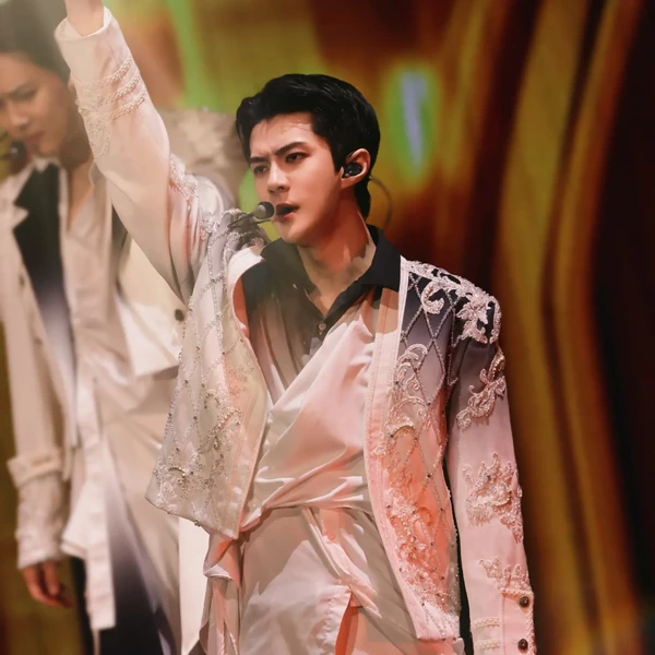 Top Photo Full of Sehun (EXO) Love