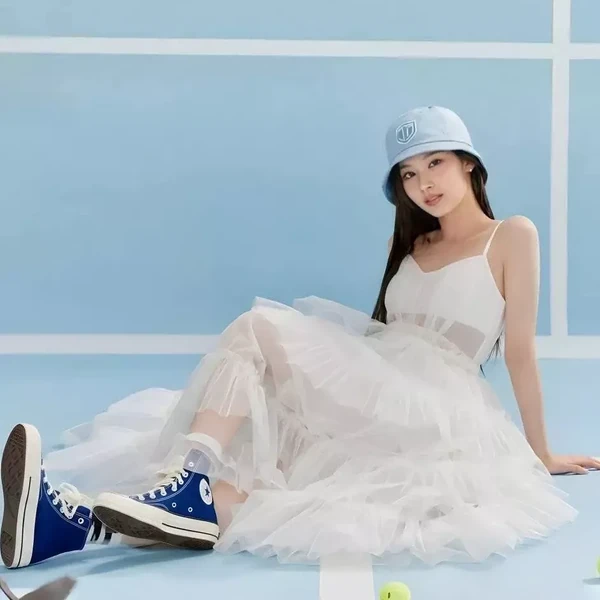 Foto Populer Penuh Cinta untuk Sana (TWICE)