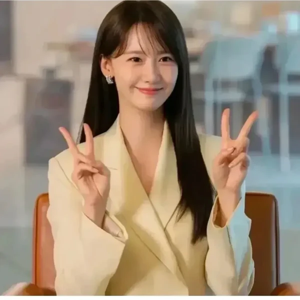 Top Photo Full of Yoona (Girls' Generation) Love