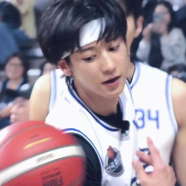 Fans' Pick: Best Moment of Chanyeol (EXO)