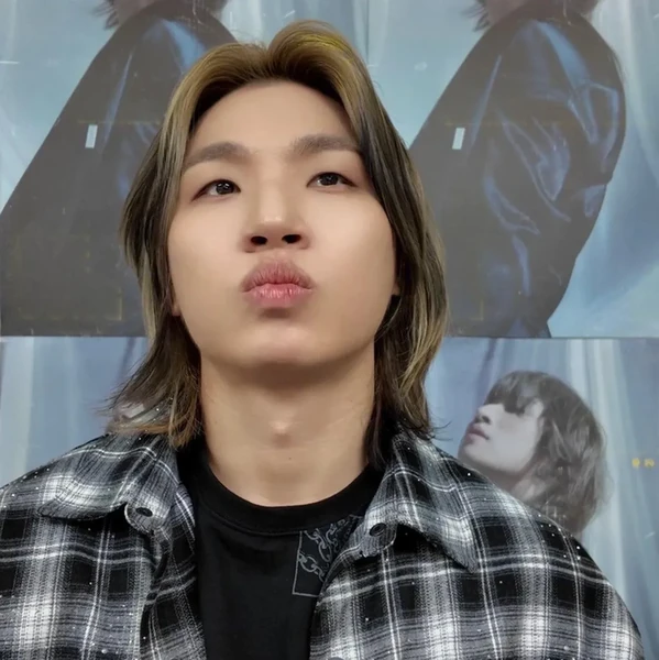 Today's Most Loved Daesung (BIGBANG)
