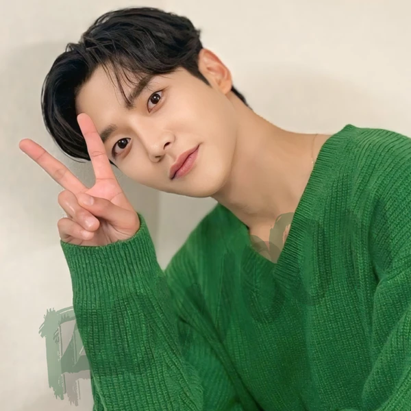 오늘 가장 사랑받은 로운의 모습