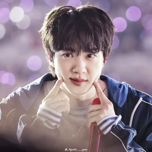 Momen Terbaik Jin (BTS) Pilihan Penggemar