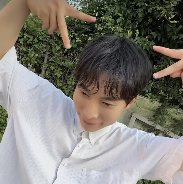 Top Photo Full of Seo Eunkwang (BTOB) Love