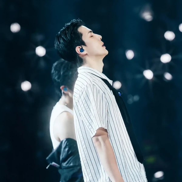 今日最も愛されたセフン (EXO)の姿