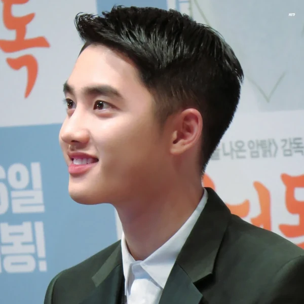今日最受喜愛的D.O. (EXO)
