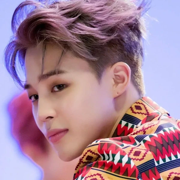 Penampilan Jimin (BTS) yang Paling Dicintai Hari Ini