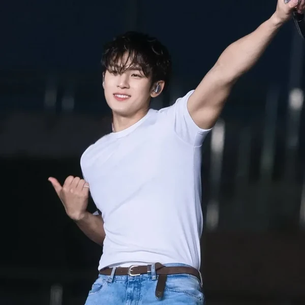 Top Photo Full of Mingyu (SEVENTEEN) Love