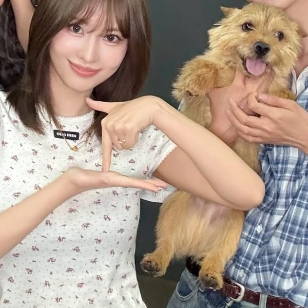 Penampilan Momo (TWICE) yang Paling Dicintai Hari Ini