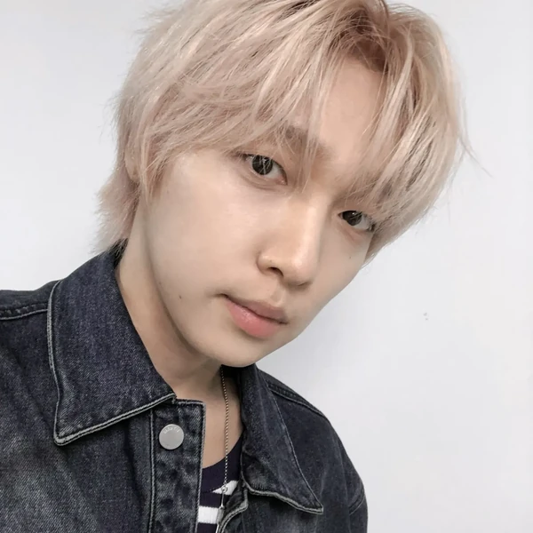 Top Photo Full of Jeong Sewoon Love