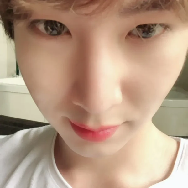 Today's Most Loved Shinwon (PENTAGON)