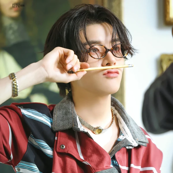 오늘 최애돌에서 빛나는 제이크 (ENHYPEN)의 대표 사진